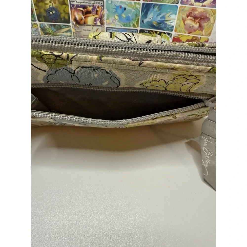 Vera Bradley Floral Wallet Clutch Zip Around Organizer 7.5" - Picture 6 of 6